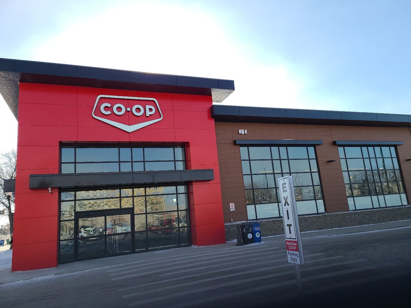 Virtual Store Tour Red River CoOp in Winnipeg