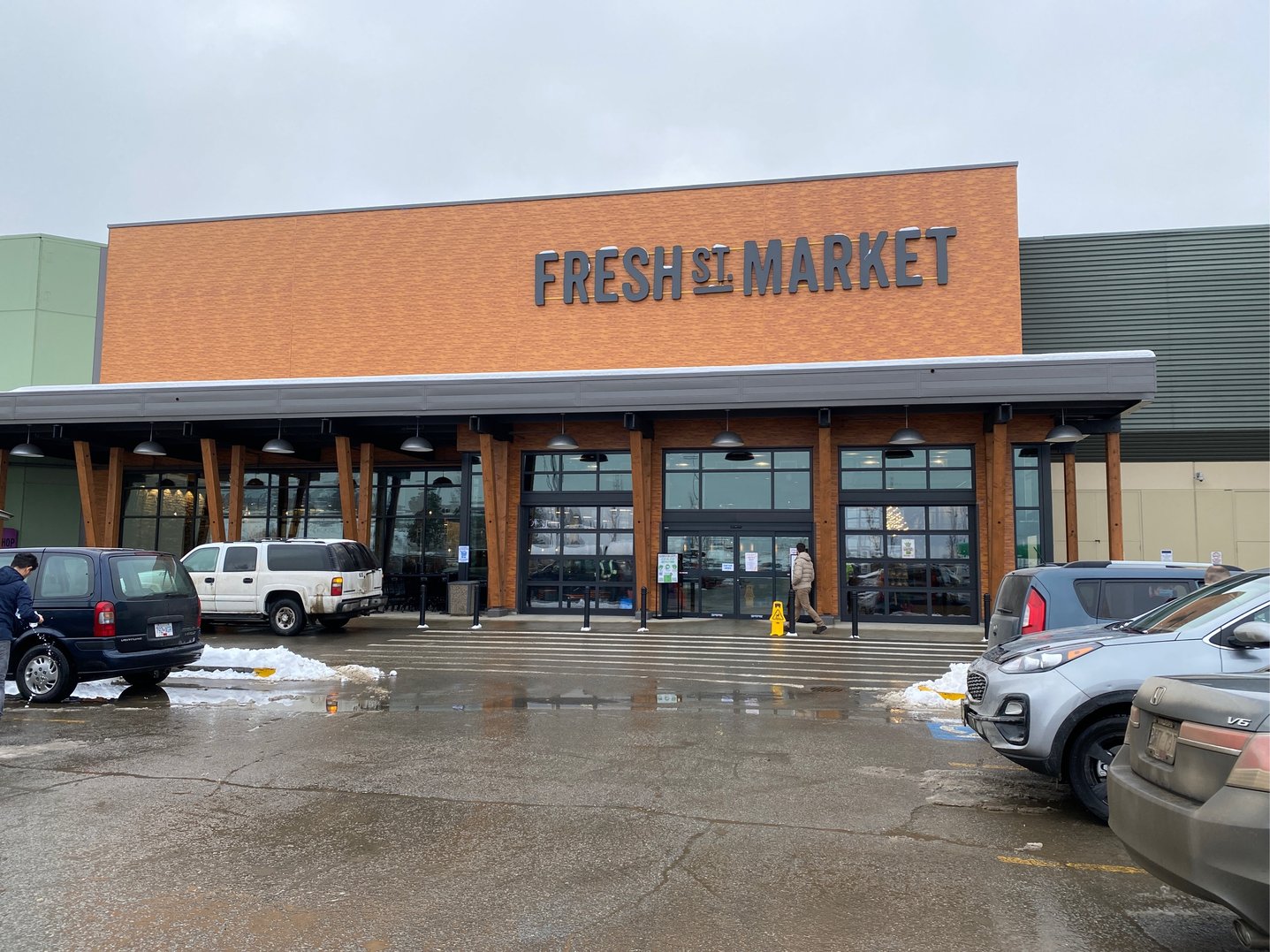 Virtual Store Tour Fresh St. Market in Kamloops